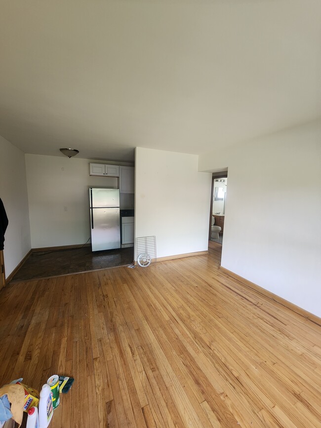 Photo - 3235 S 48th St Unit 3