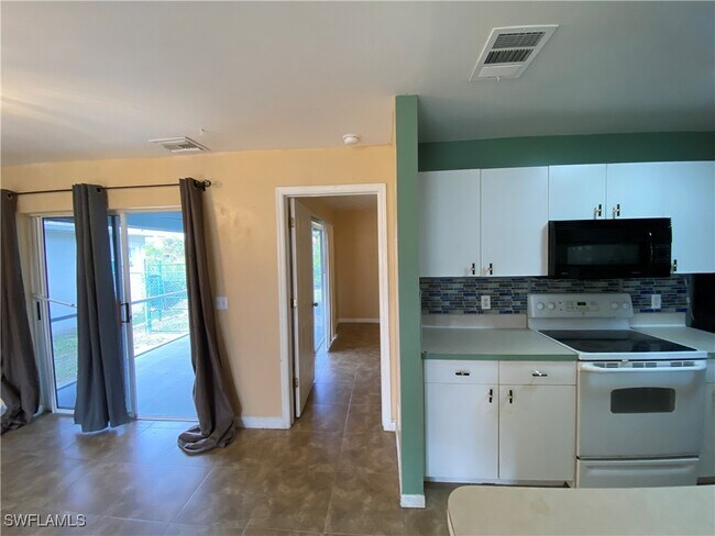 Photo - 7319 Albany Rd