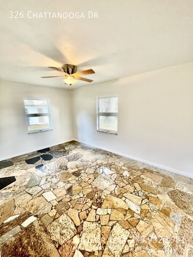 Photo - 326 Chattanooga Dr