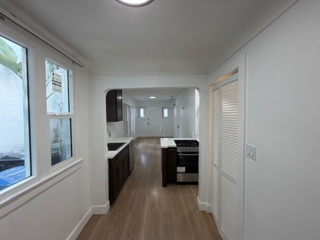 1447 Bellevue Ave