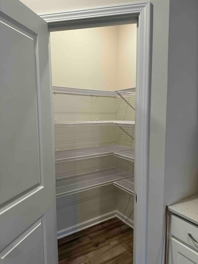 Photo - 261 E Compass Wy