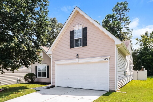 Photo - 5012 Broad Leaf Ct