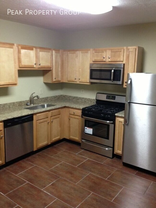 Photo - 1663 N Pearl St