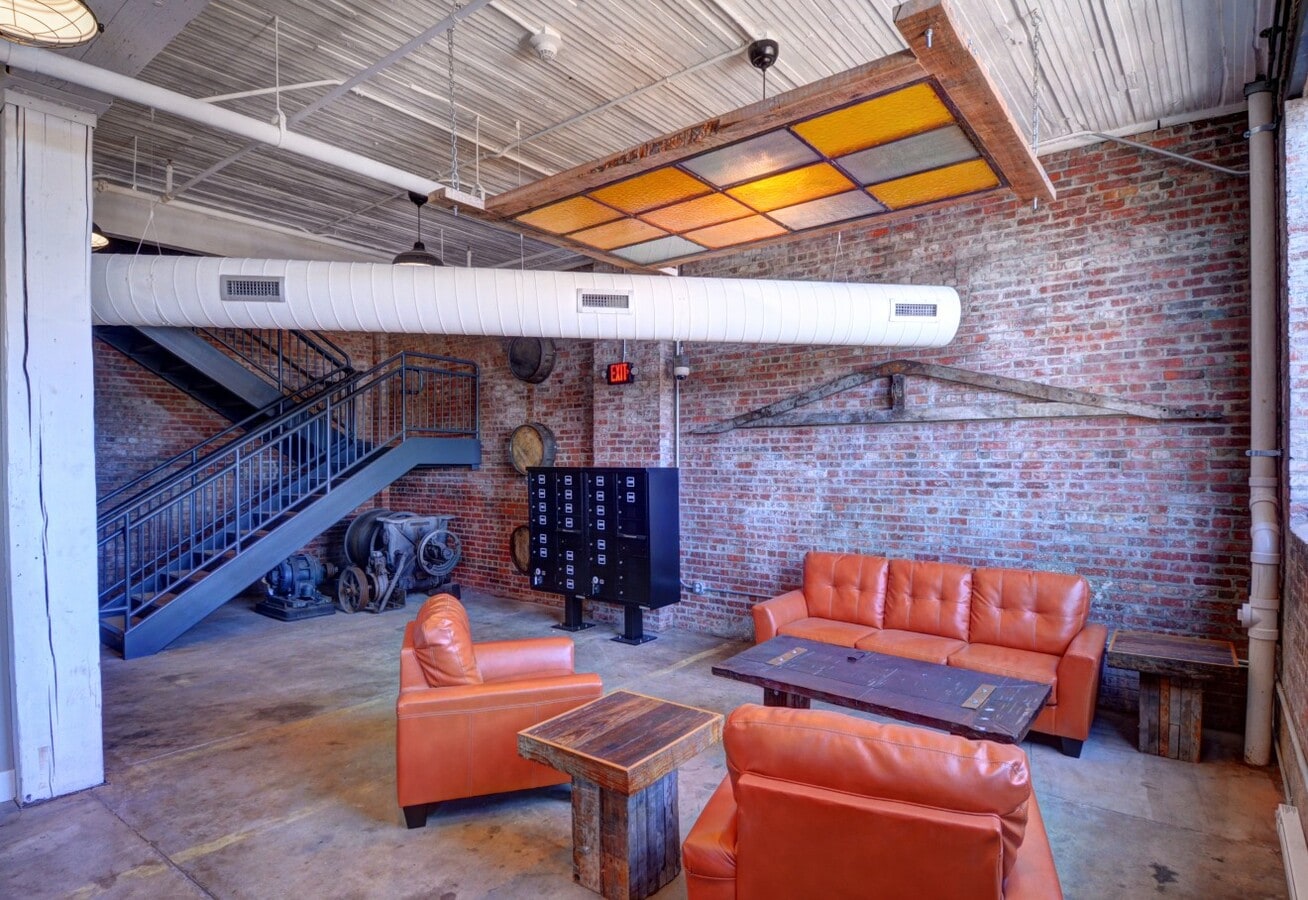 Photo - Cooperage 214
