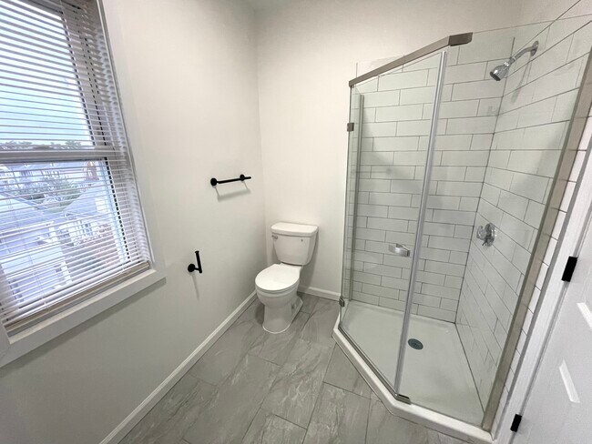 Photo - 32 Bowen Ave Unit 3