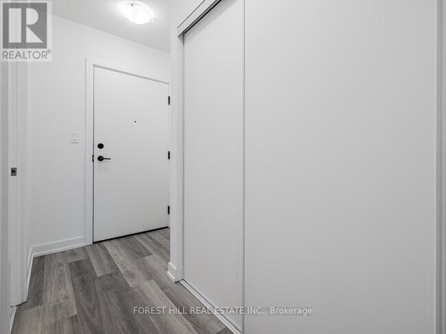 Photo - 556 Marlee Ave Unit 301