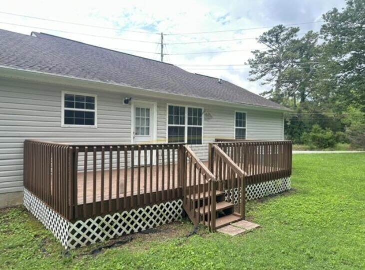 Photo - 8001 Hale Rd