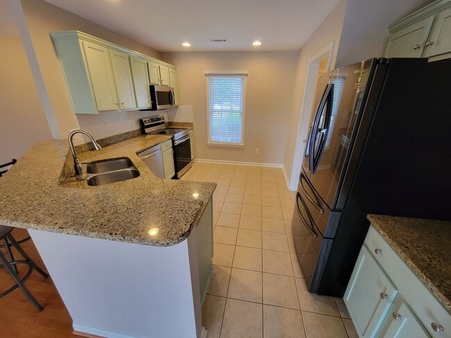 Photo - 3 Bed, 2 bath Home Available in Anderson