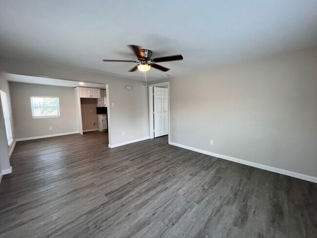 6708 Avenue I Unit E