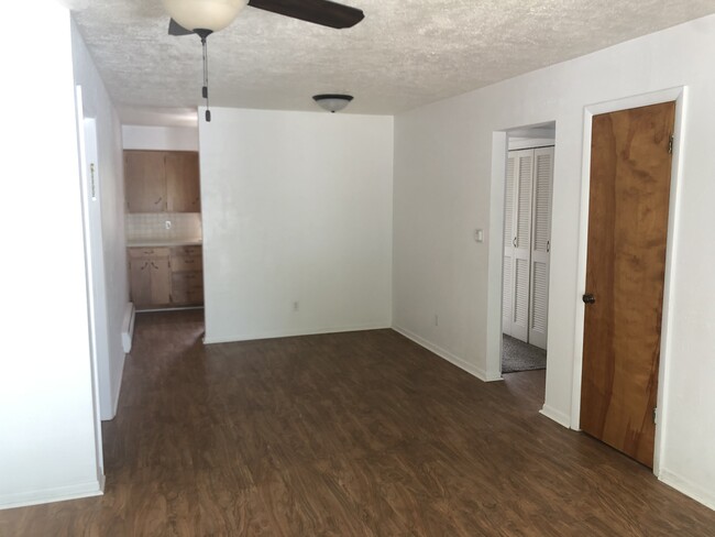 Dining Room - 1013 Grand Ave Apartamentos Unidad 1B