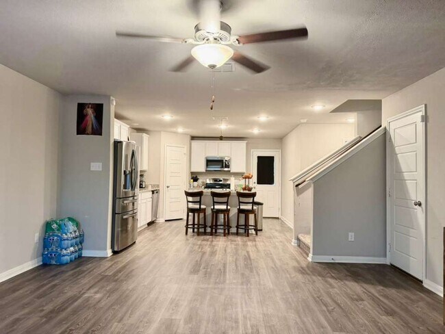 Photo - Like-New 4 Bedroom Home in Growing Community – Move-In Ready!