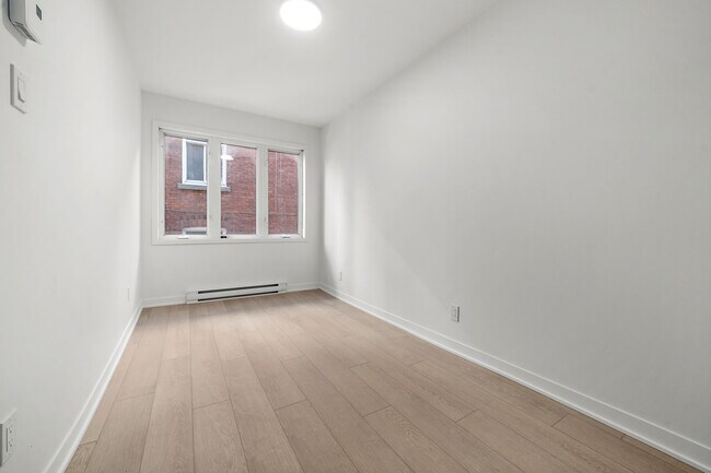 Photo - 300 Rue Rielle