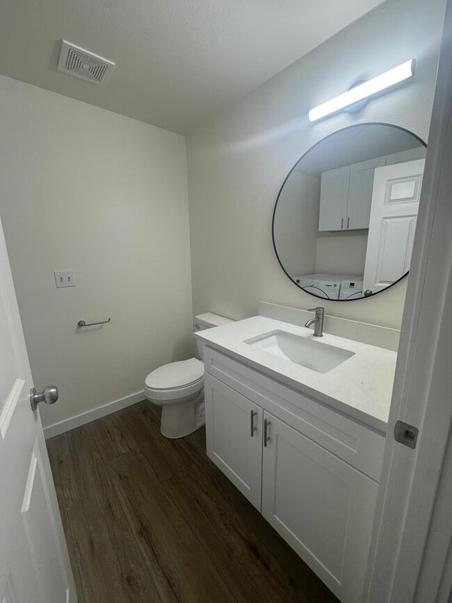 Photo - 1410 12th St