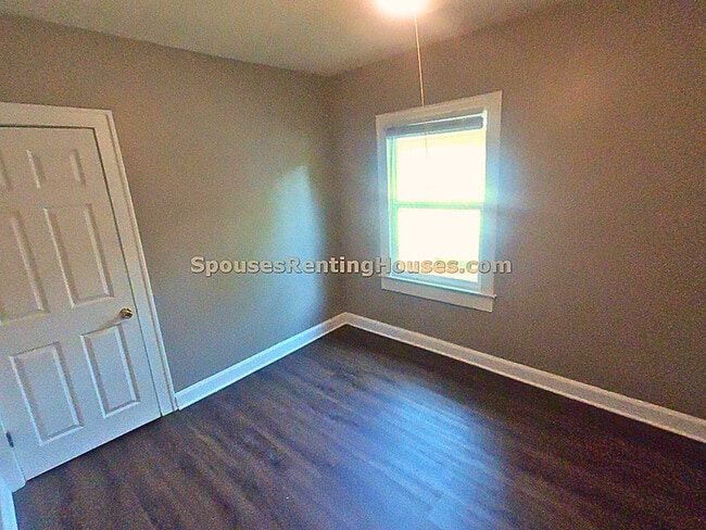 Photo - 528-530 North Chester Avenue - 530