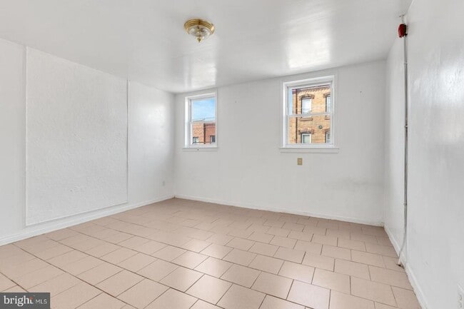 Photo - 2301 S 16th St Unit 2