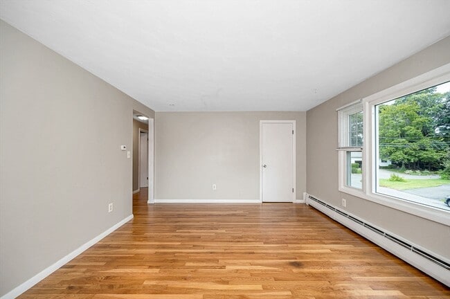 Photo - 79 Fairfield St