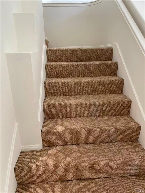 Photo - 15 Springbrook Rd