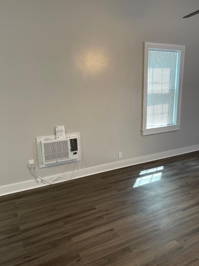 AC and heat - 739 Valence St Unit 739