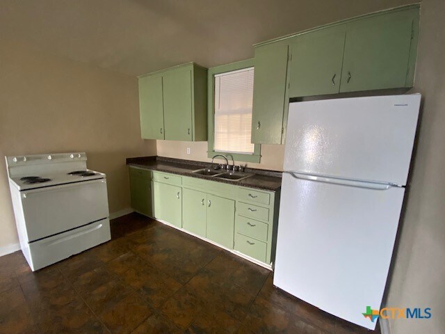 Photo - 613.5 S Laurel Ave