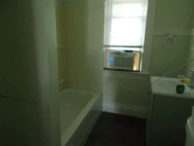 Building Photo - 41 Doran St
