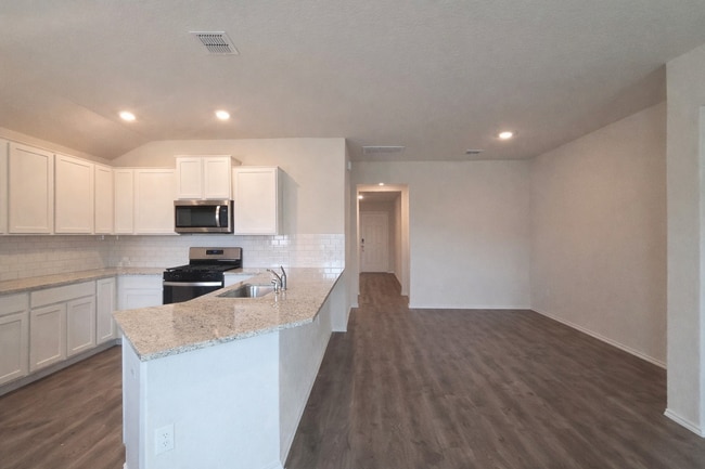 Photo - Bulverde, TX Copper Canyon Subdivision Amenities Galore!