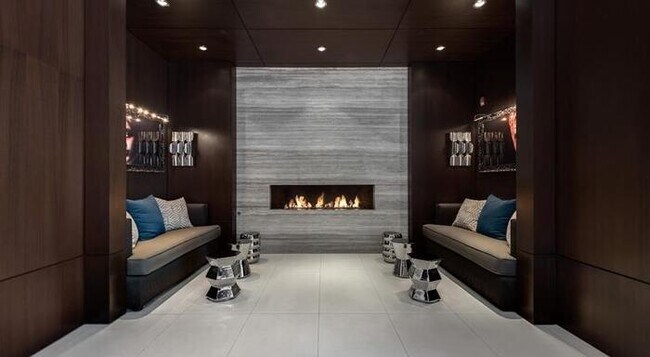 Photo - 2700 Brazos St Unidad b3