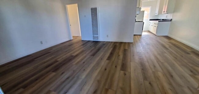 Photo - 2346 W. 18th St