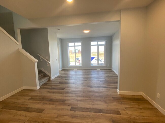 Photo - 8049 Cedric Mah Rd