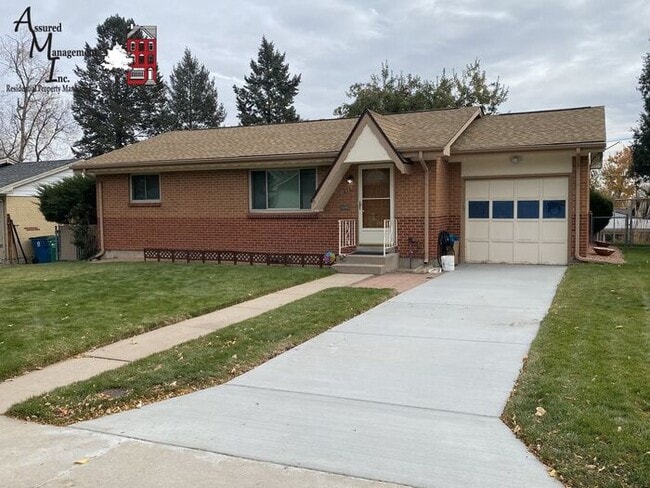 Ranch style home, finished basement, 1-car... - Ranch style home, finished basement, 1-car...