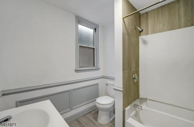 Photo - 227 Snyder St