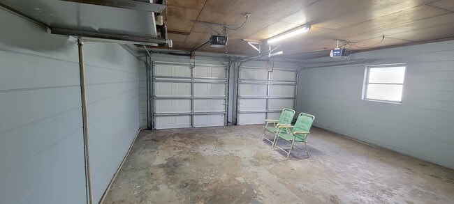 Photo - 842 Hillside Ave