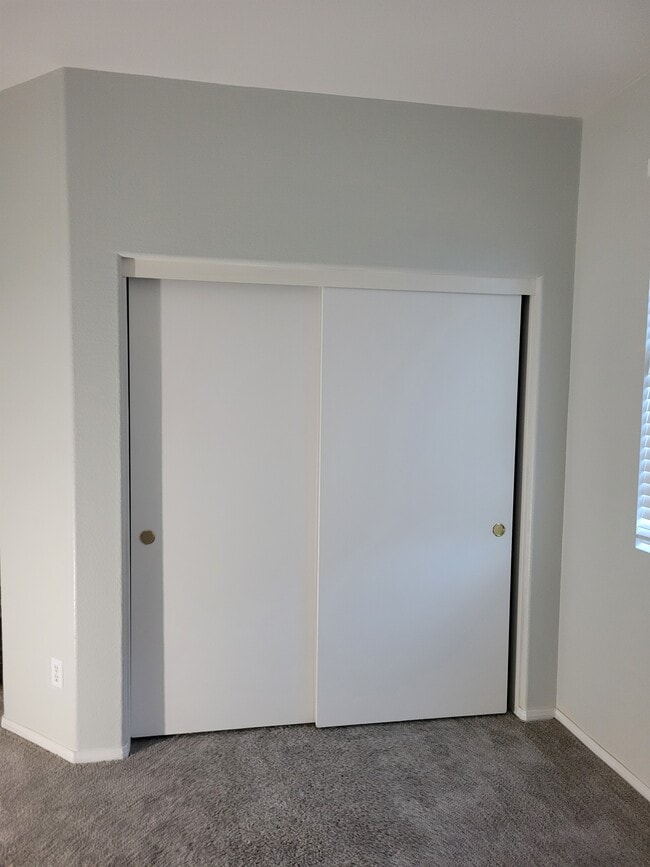 Photo - 43725 47th St W