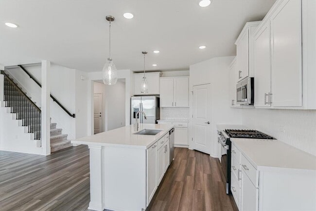 Photo - 1733 Lorant Ln