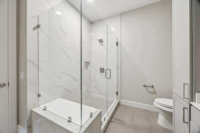 Photo - 9757 Katy Fwy Unit 823