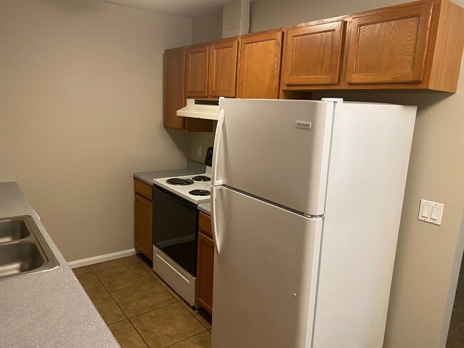 Photo - 106 Dixie Dr