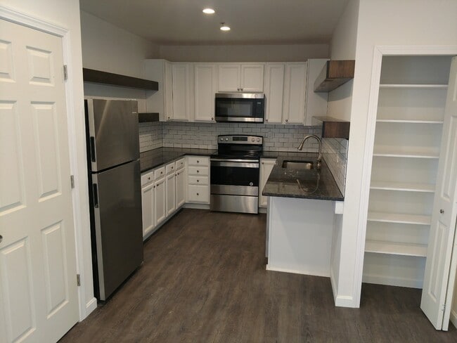 Photo - 41 Zapora Dr