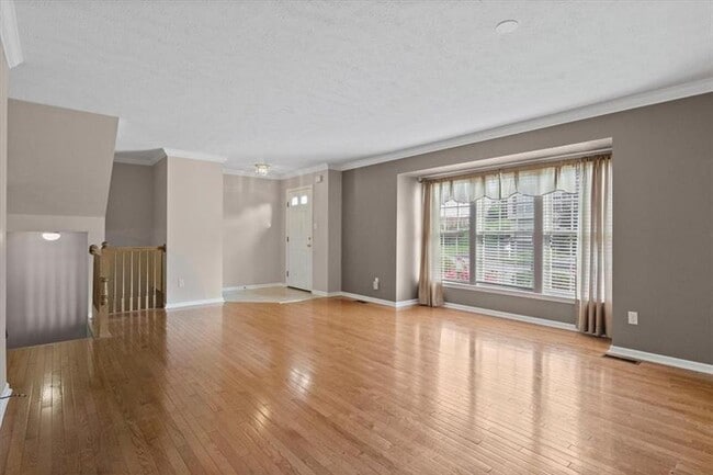 Photo - 6330 Oyster Bay Ct