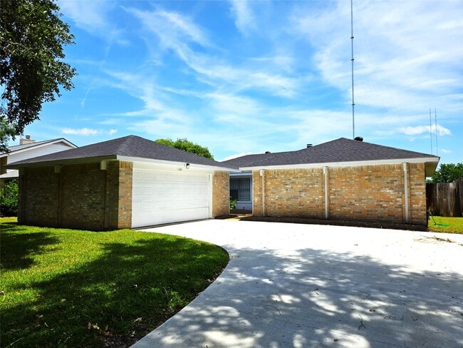 Building Photo - 17223 Artwood Ln Rental