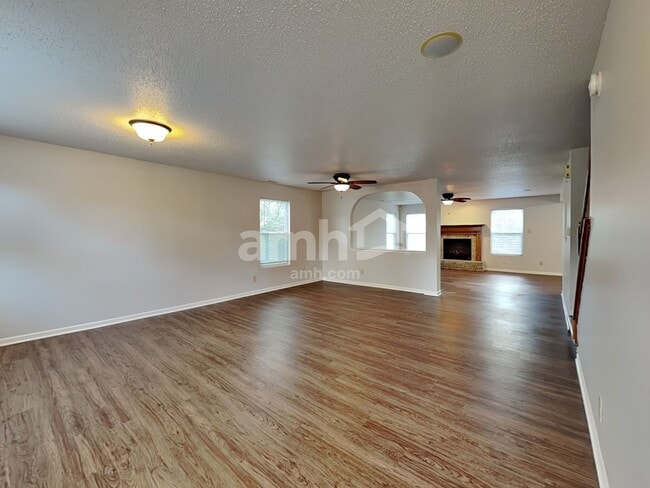 Photo - 1313 Central Park Dr