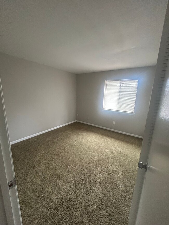 Photo - Affordable 1Bedroom Condominium Unidad #5