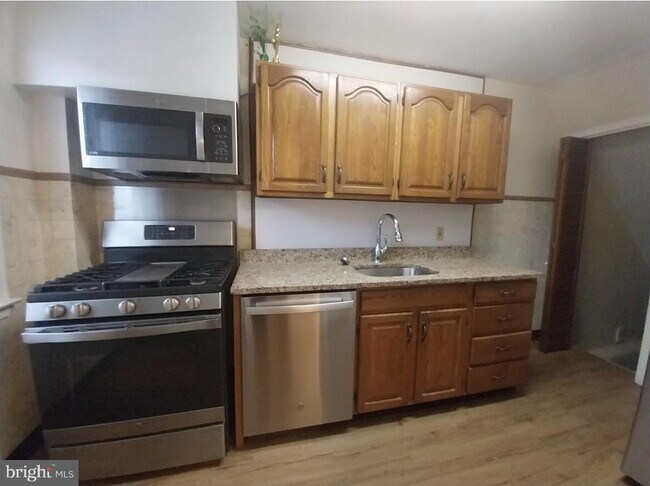 Photo - 5005 Loretto Ave