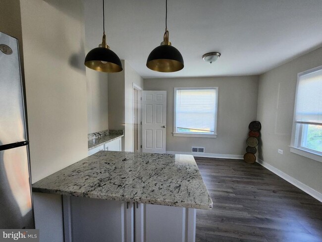 Photo - 6928 Harrison Rd