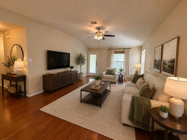 Photo - 387 Paddington Dr