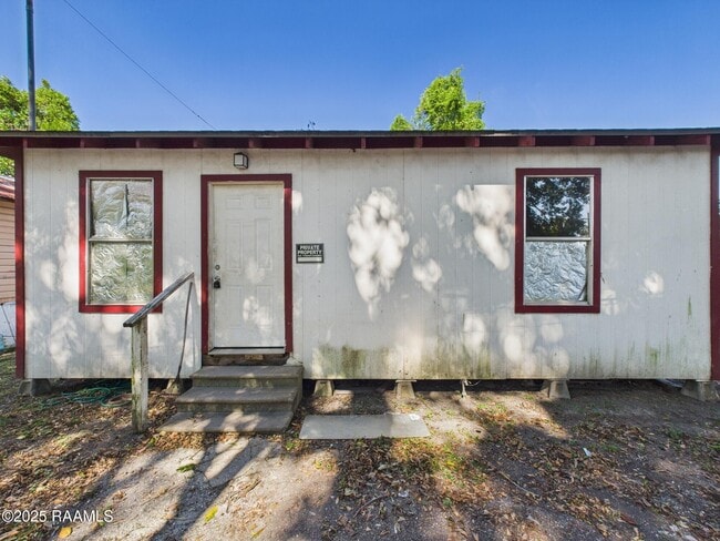 Building Photo - 308-302 12th St