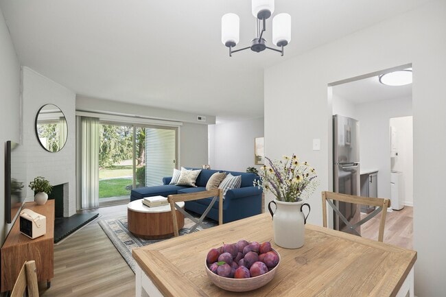 Photo - Ramblewood Village