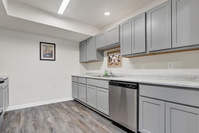 Photo - Cortland Apartments