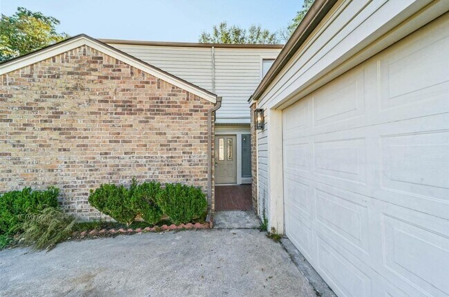 Photo - 12035 Champion Forest Dr