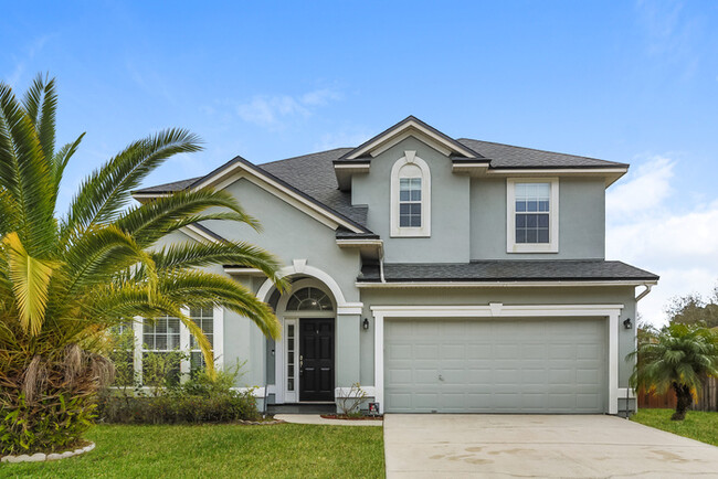 Large 3 Bedroom Jacksonville Home - Large 3 Bedroom Jacksonville Home