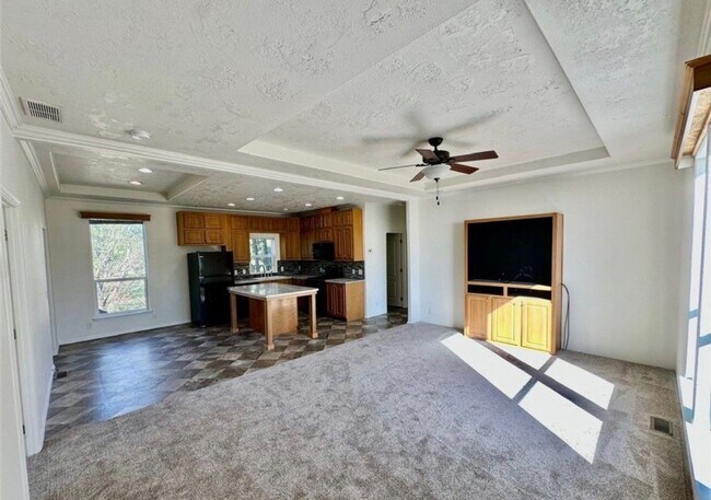 Photo - 3Bd 2bath 6 Month lease only ****HOUSE IS FOR SALE***