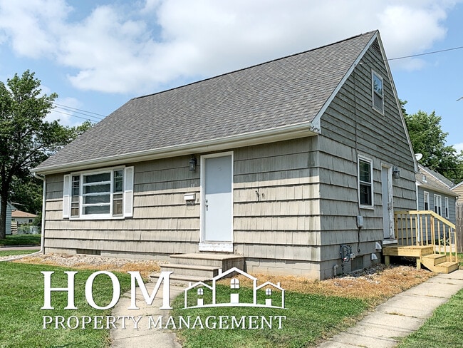 Building Photo - 108 Malin St